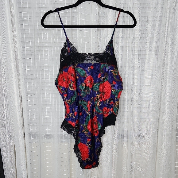 Vintage 80's 90's Floral Black Lace Lined V-Neck Teddy Trashy Lingerie  SzS - Picture 5 of 8